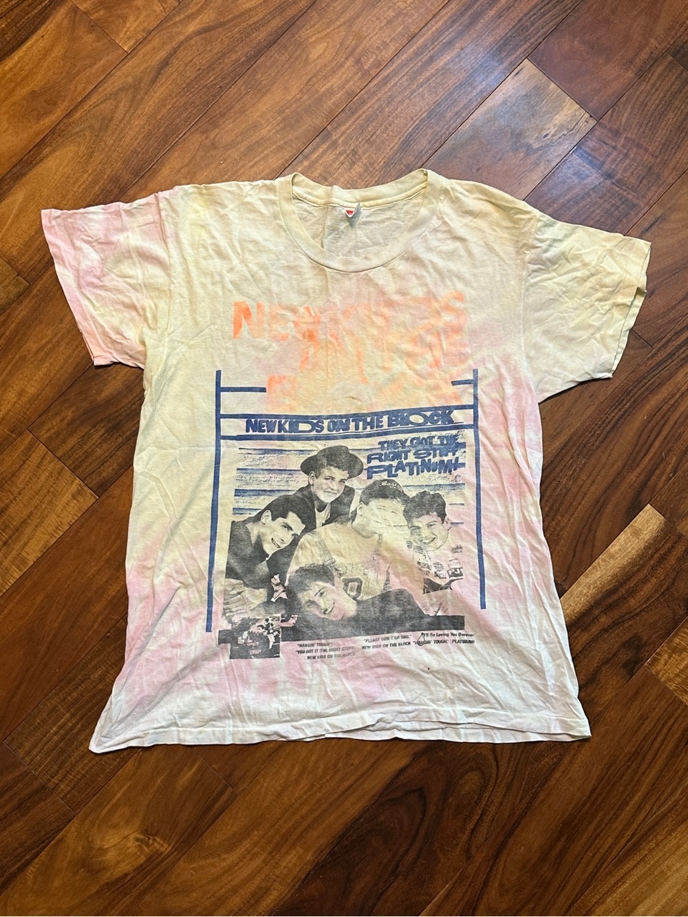 New Kids On The Block NKOTB Graphic Tie Dye T Shirt XL Hangin’ Tough Concert Vtg